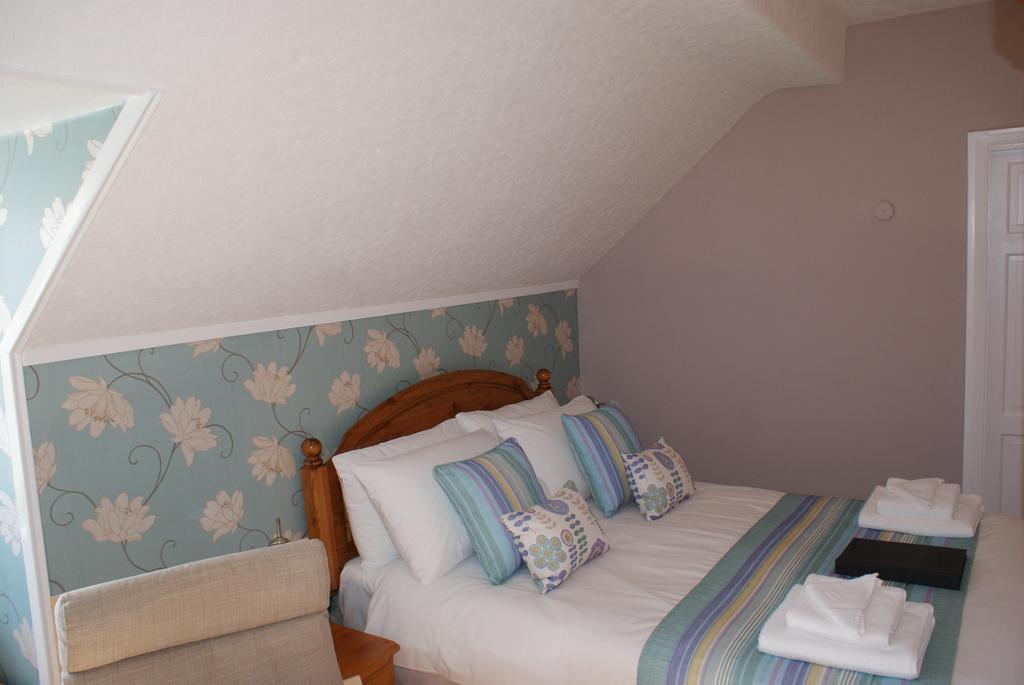 Cleave Court Guest House Llandudno Extérieur photo