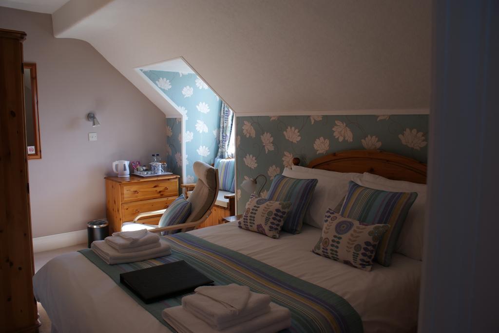 Cleave Court Guest House Llandudno Extérieur photo