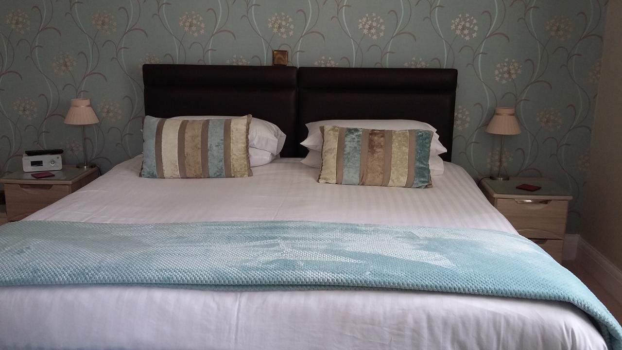 Cleave Court Guest House Llandudno Extérieur photo