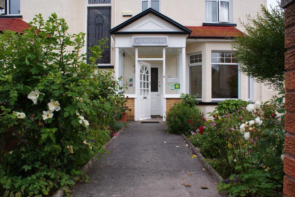 Cleave Court Guest House Llandudno Extérieur photo