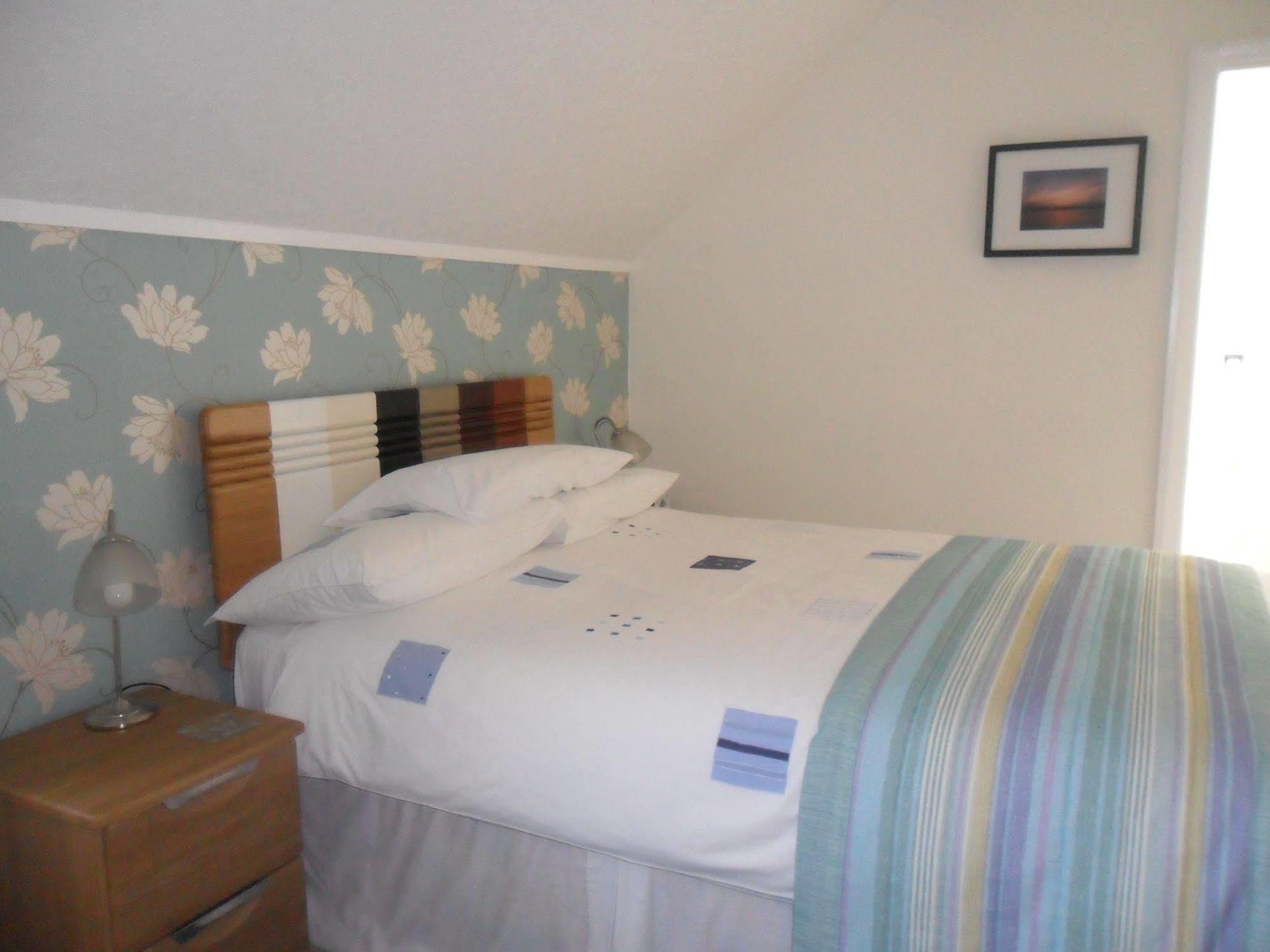 Cleave Court Guest House Llandudno Extérieur photo